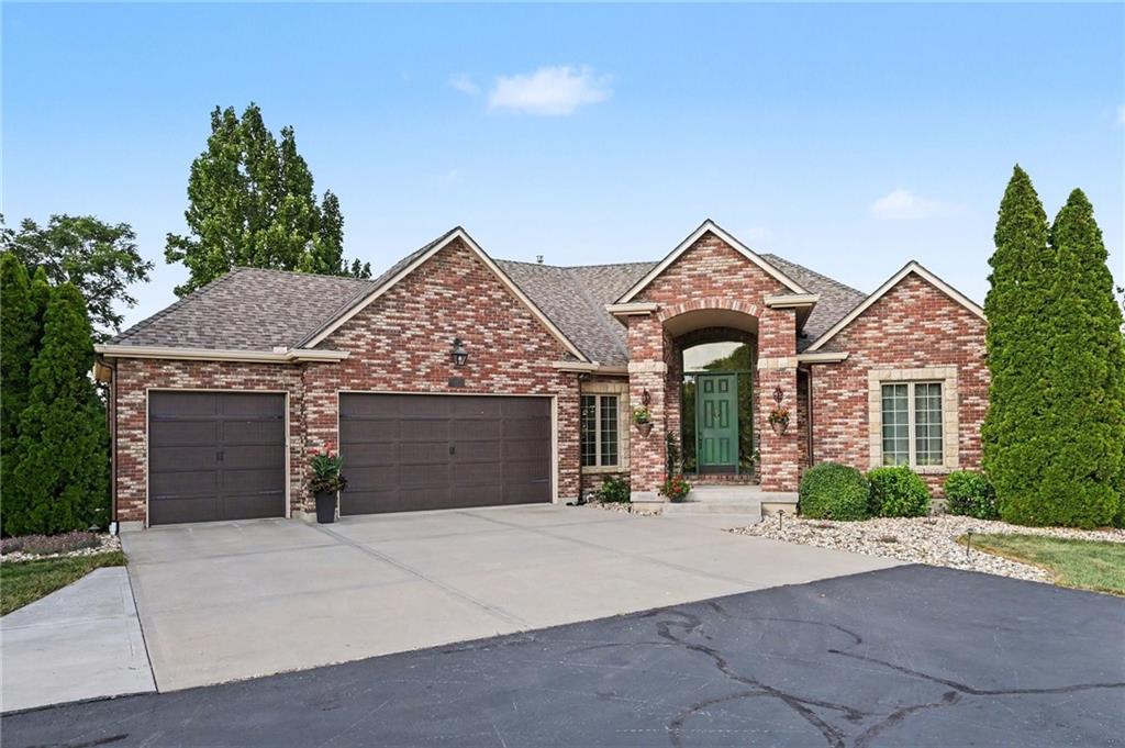 Photo 3 of 4808 137th Street