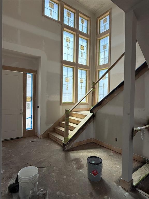 Photo 5 of 18504 Windsor Street