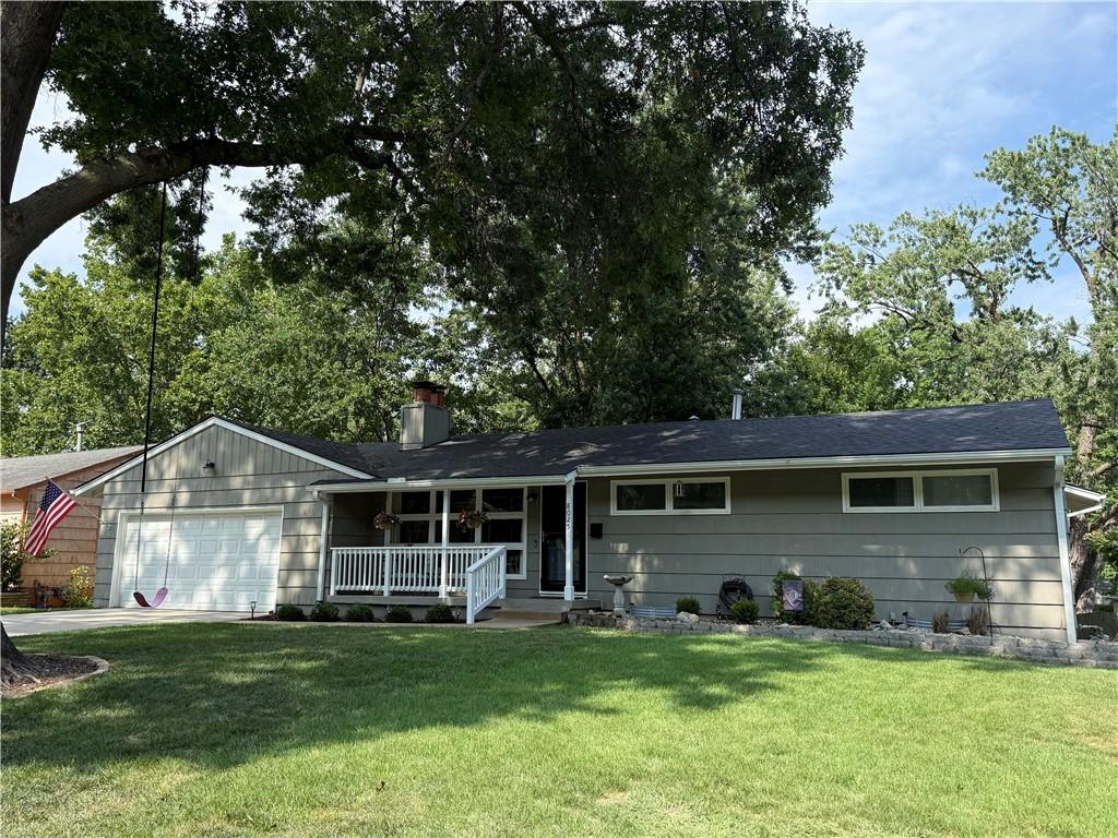 Photo of 8025 Maple Street