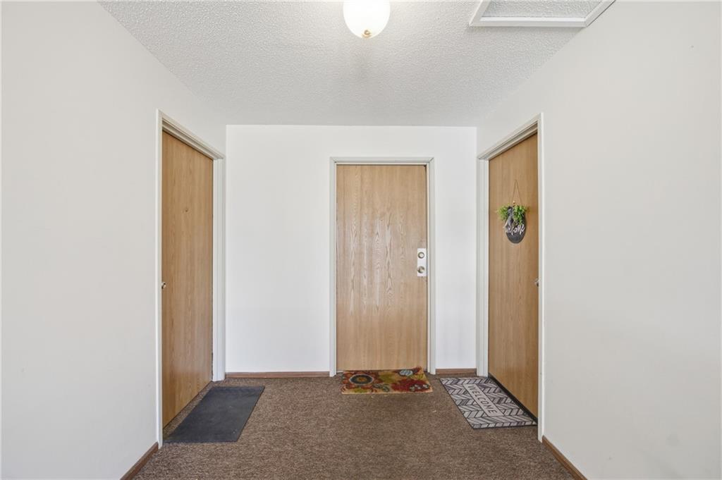 Photo 4 of 8139 Holmes Road #202
