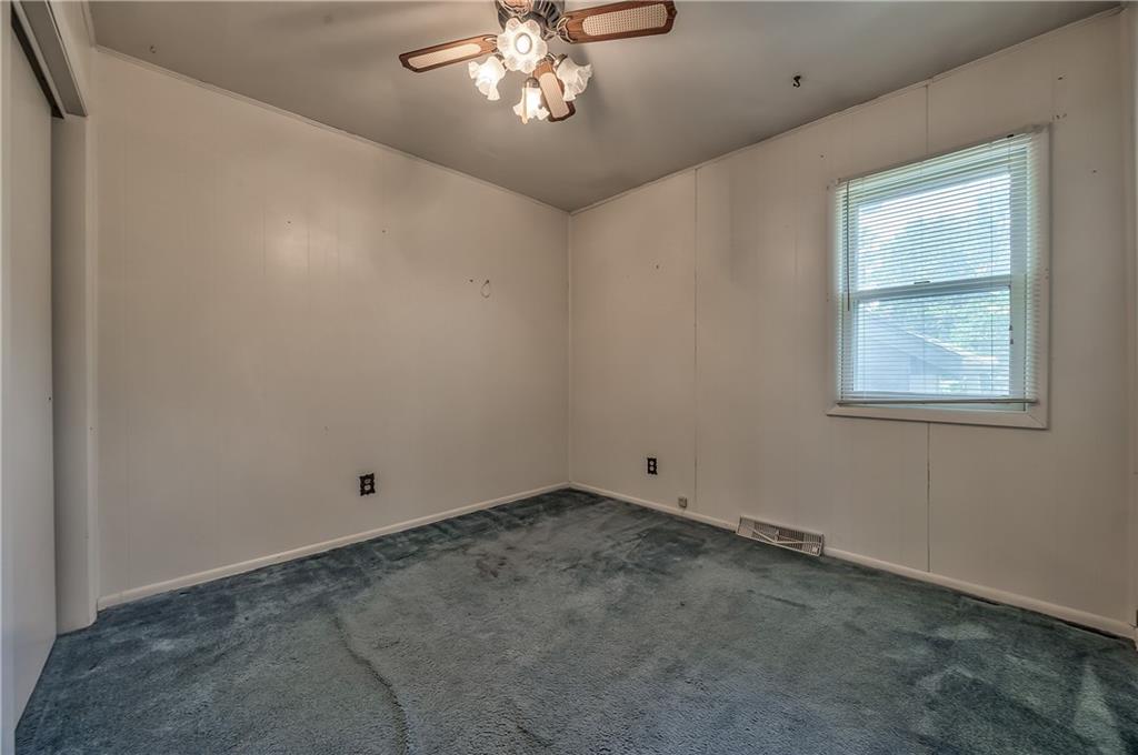 Photo 5 of 412 W Insley Avenue