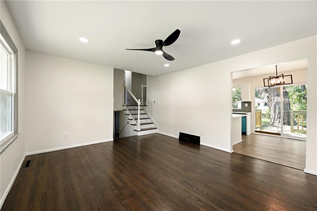 Photo 7 of 8105 E 91st Street