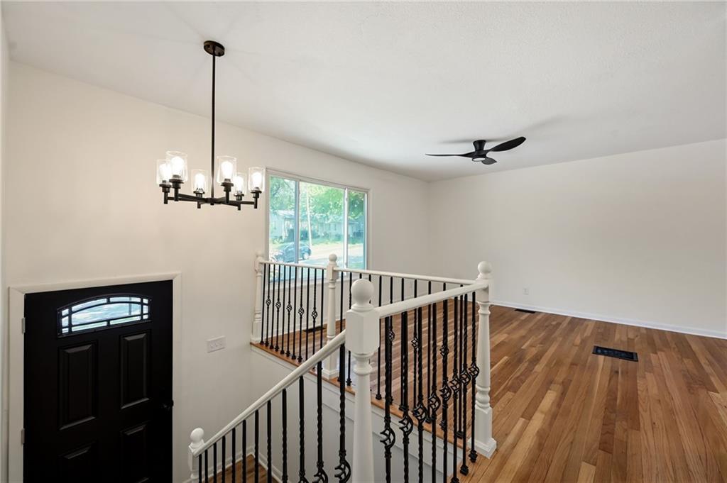 Photo 3 of 8263 Barnett Avenue