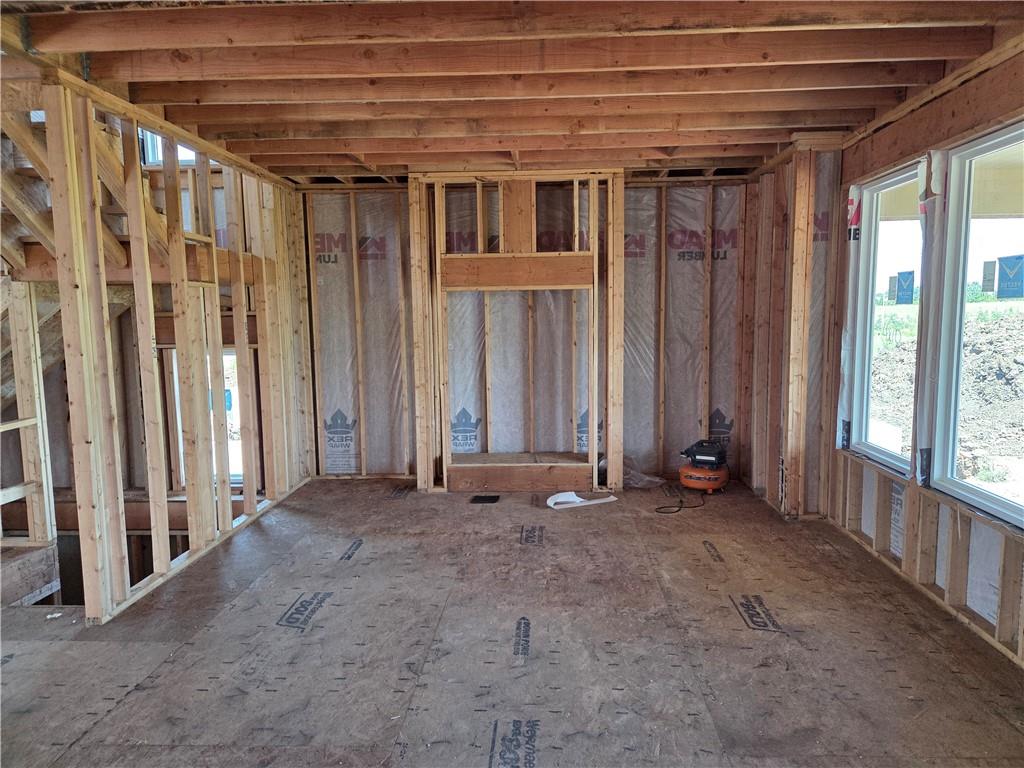 Photo 3 of 17470 W 169th Terrace