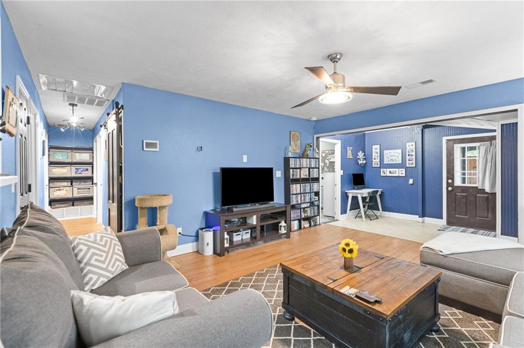 Photo 7 of 1333 E 19th Street