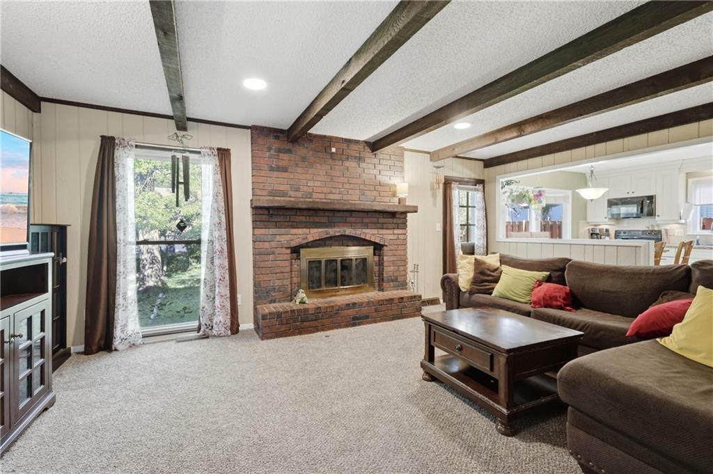 Photo 4 of 1605 SW 21ST Street