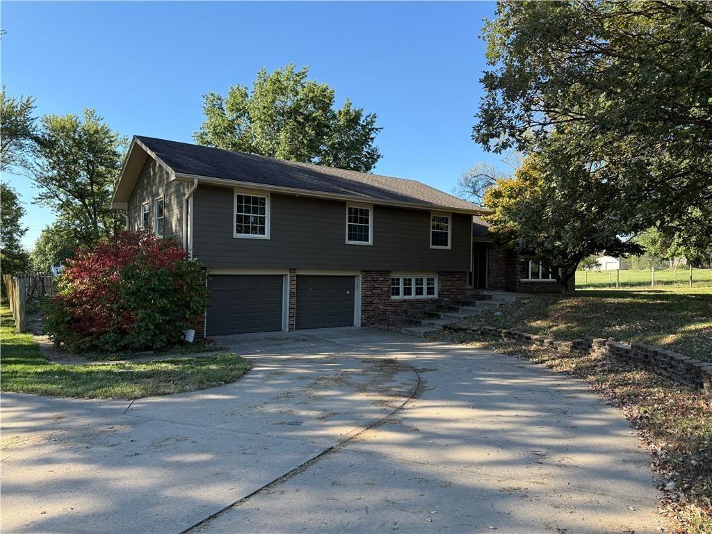Photo of 17017 NE 180th Street in Holt, MO