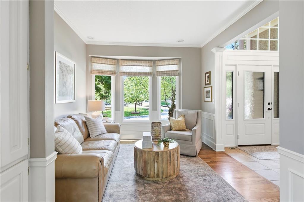 Photo 5 of 12621 Ballentine Street