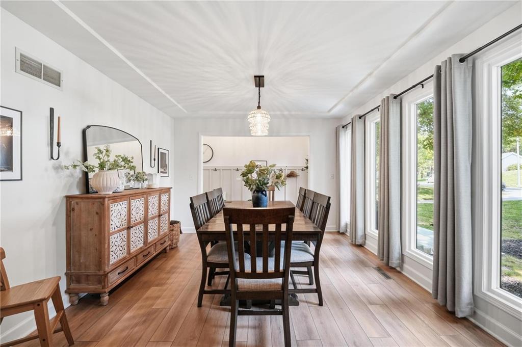 Photo 7 of 13709 W 70th Street