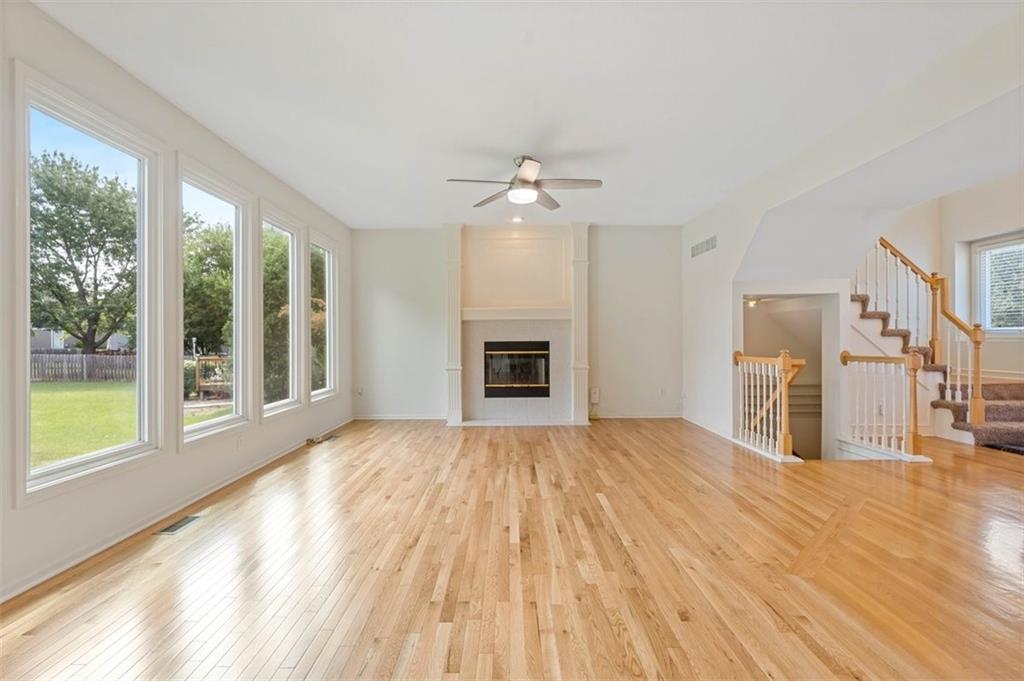 Photo 6 of 8618 W 127th Terrace