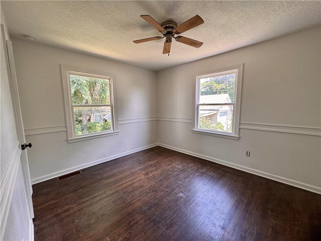Photo 7 of 2612 E 75th Street