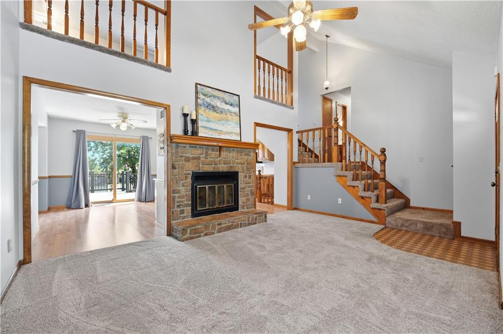 Photo 4 of 14821 W 150th Place