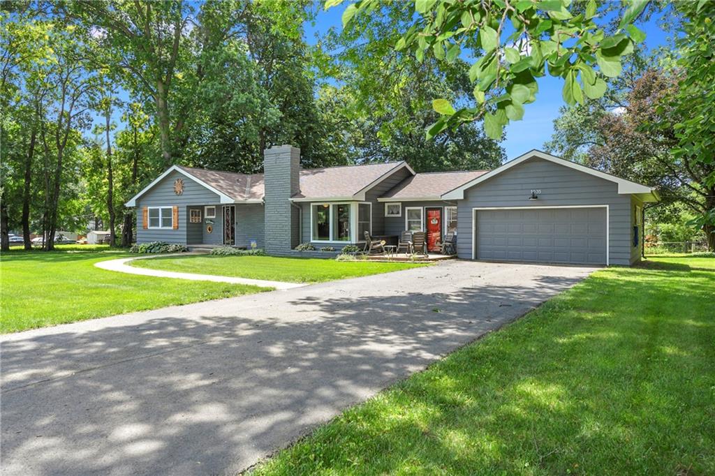 Photo 2 of 1035 Vilas Street