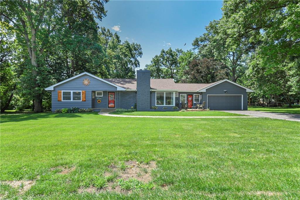 Photo 4 of 1035 Vilas Street