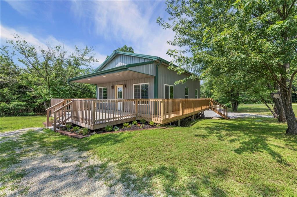 Photo 2 of 14820 Crystal Drive
