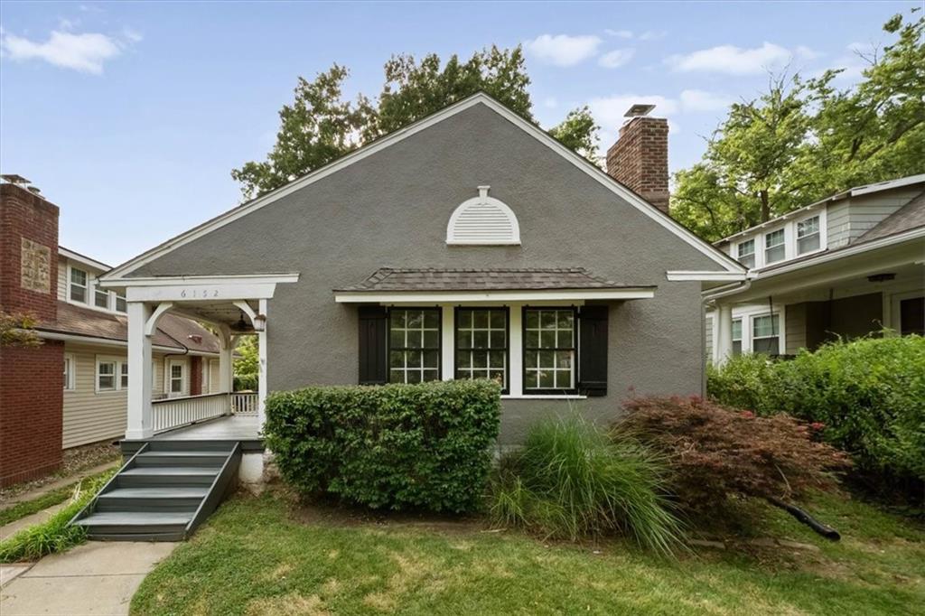 Photo of 6152 Locust Street