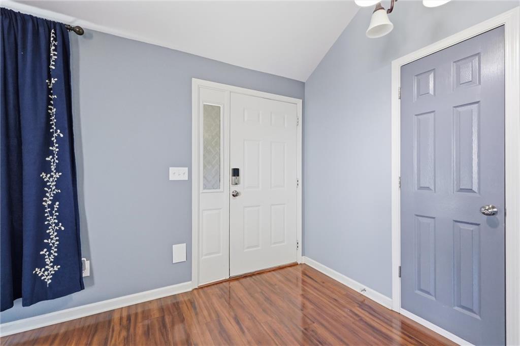 Photo 5 of 10304 NW 85th Court
