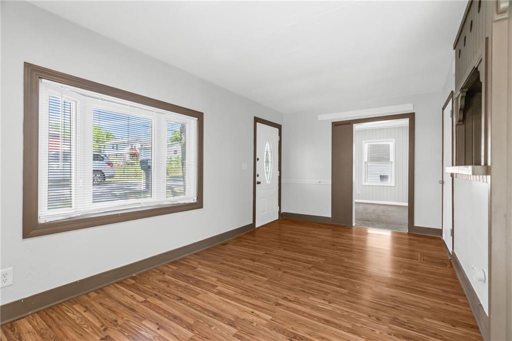 Photo 6 of 8205 Rose Street