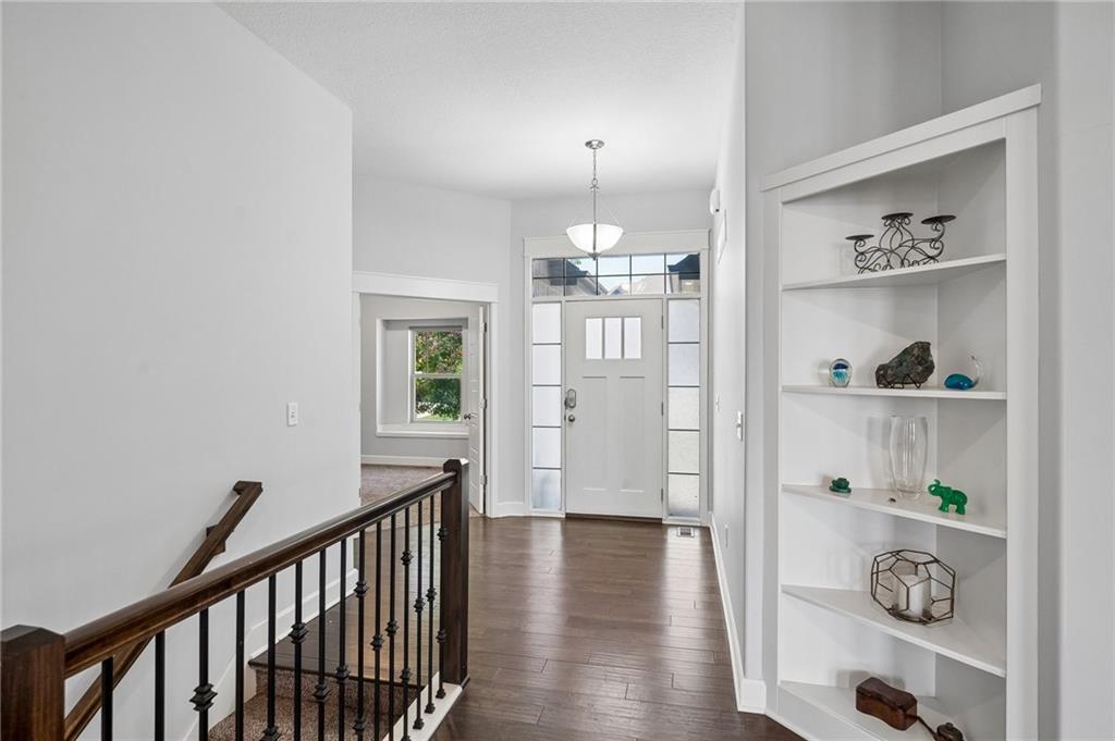 Photo 5 of 10533 N Randolph Avenue