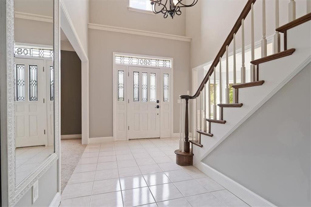 Photo 5 of 5801 W 130th Street