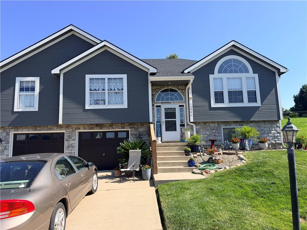 Photo of 1206 Wildwood Street in Leavenworth, KS