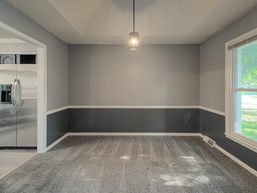 Photo 6 of 406 Meadow Lane