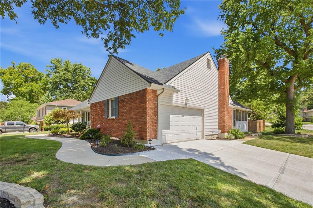 Photo 4 of 9239 Switzer Road
