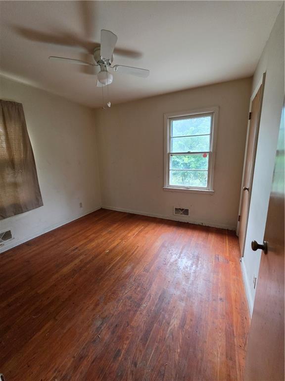 Photo 7 of 8504 E 87th Street