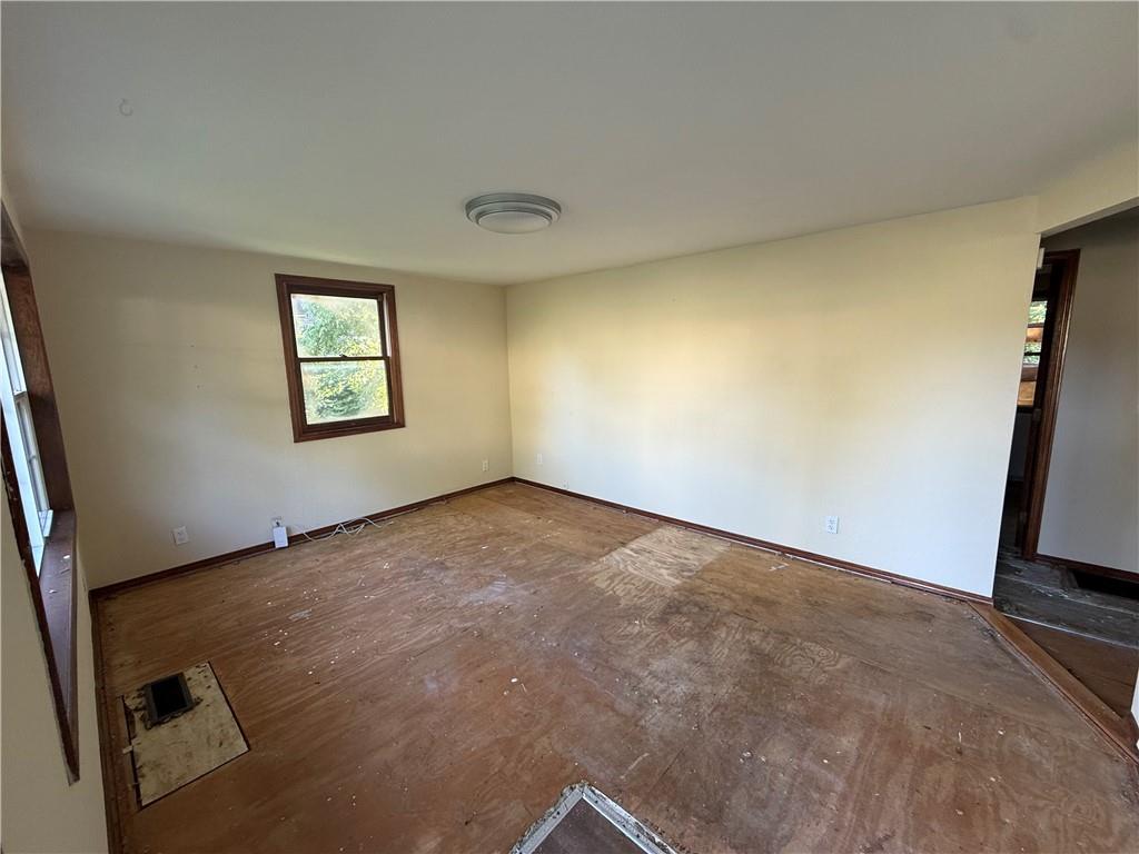 Photo 2 of 2801 S 8th Street