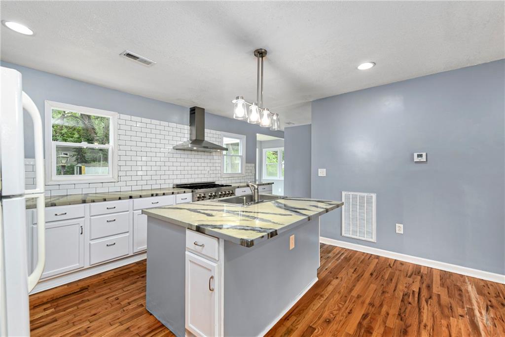 Photo 4 of 1609 Michael Street