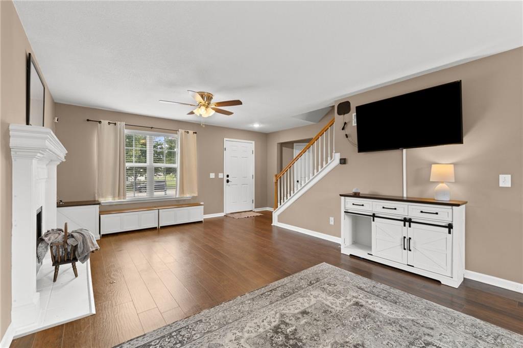 Photo 6 of 9824 N Overton Street