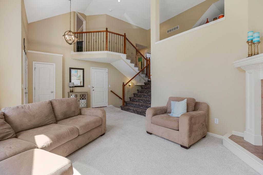 Photo 6 of 2282 W Layton Drive