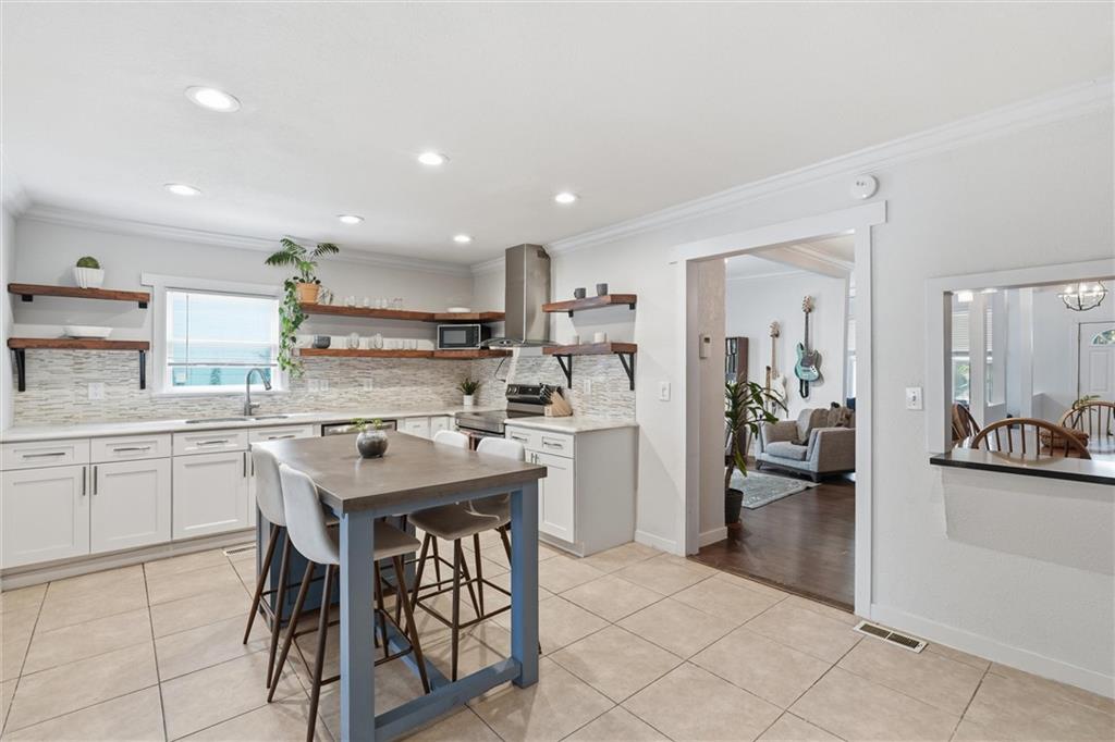 Photo 3 of 509 Montgall Avenue