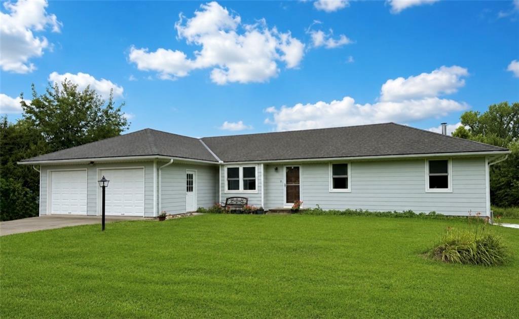 Photo of 18591 Cantrell Road in Linwood, KS