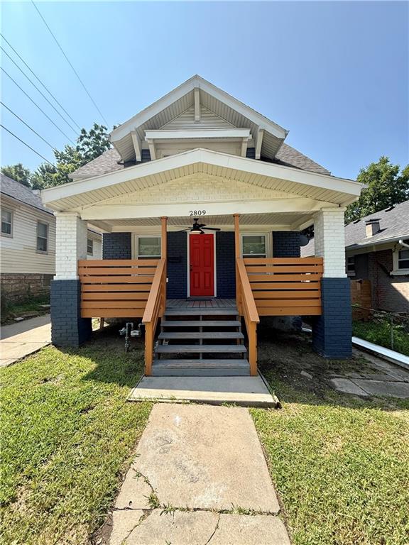 Photo 3 of 2809 E 39th Street