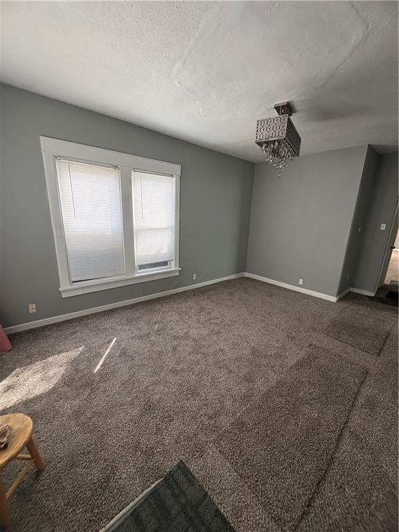 Photo 3 of 452 Donnelly Avenue