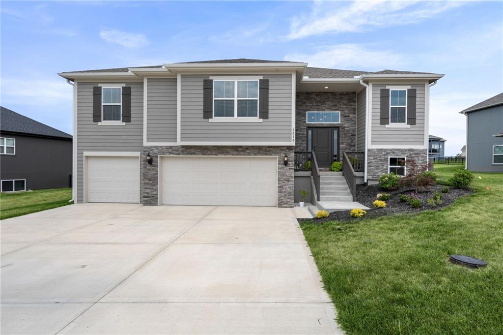 Photo of 1218 NE 122nd Street in Kansas City, MO