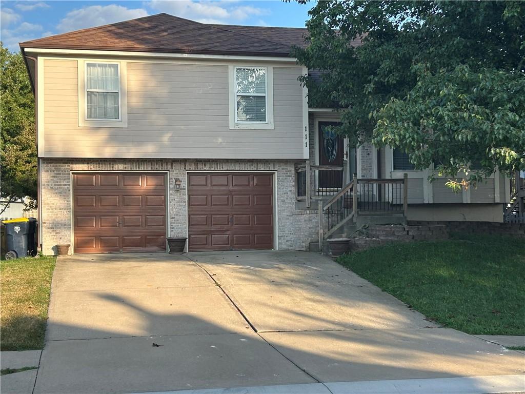 Photo of 111 NW 114th Terrace in Kansas City, MO