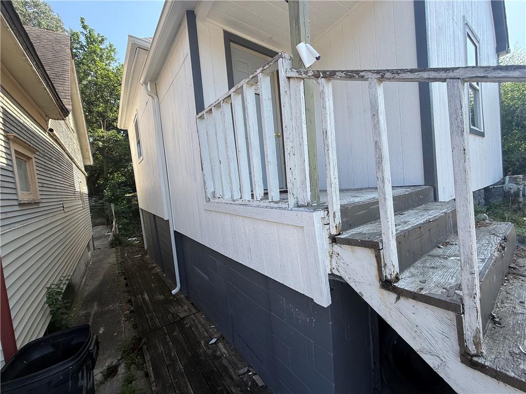 Photo 2 of 931 Sandusky Avenue