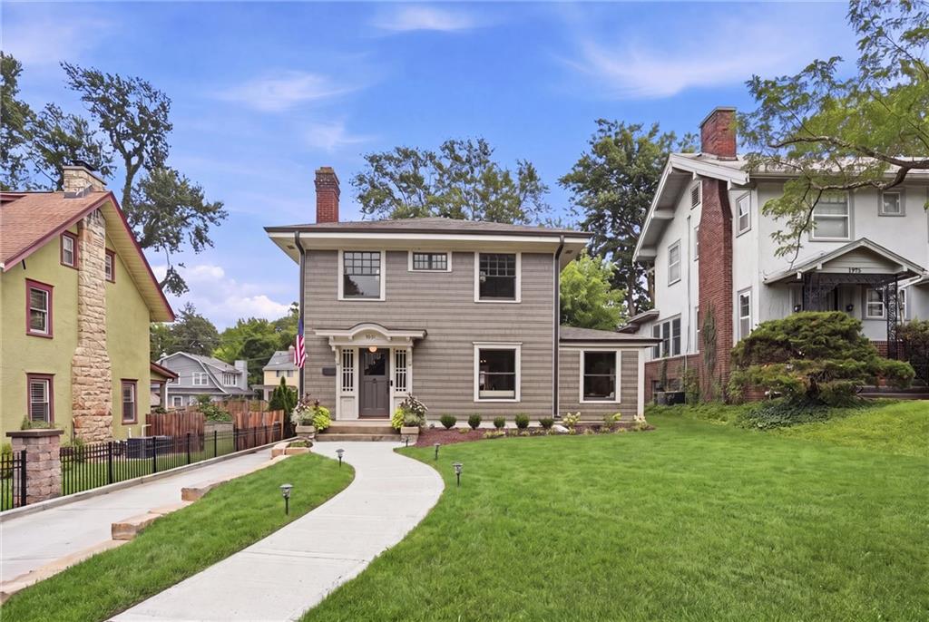 Photo of 6021 Wornall Road