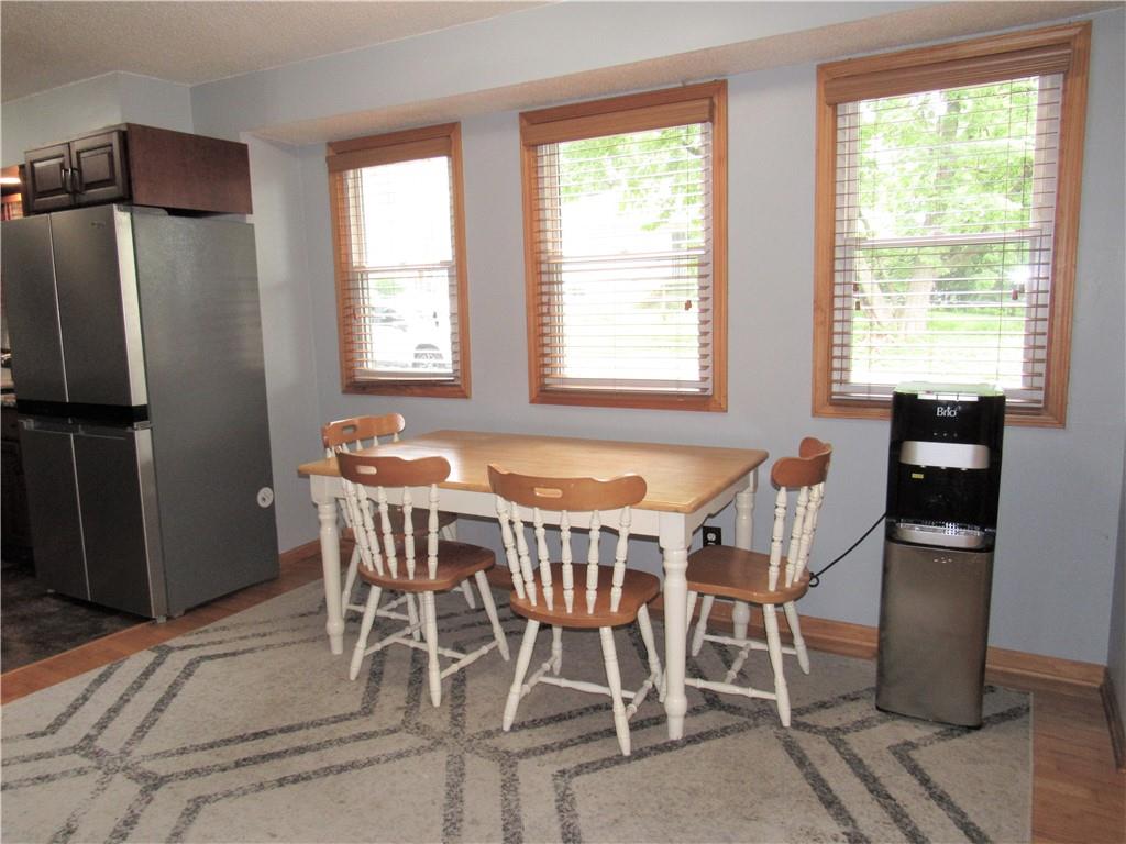 Photo 7 of 605 E Johnston Street