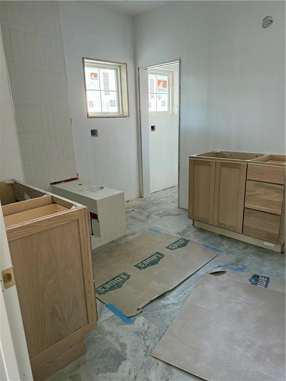 Photo 5 of 4001 W 67th Street