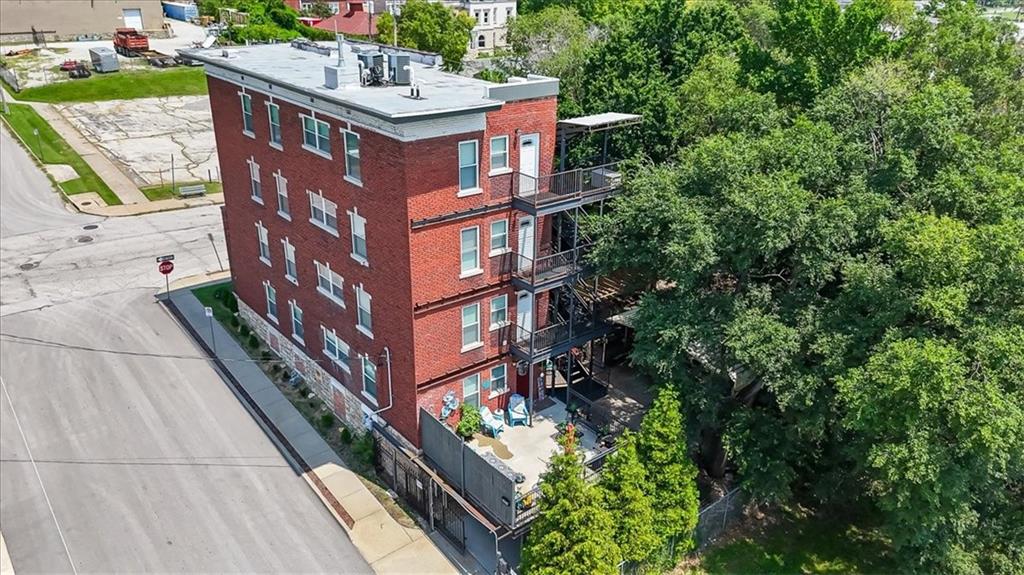 Photo of 1401 E 11th Street
