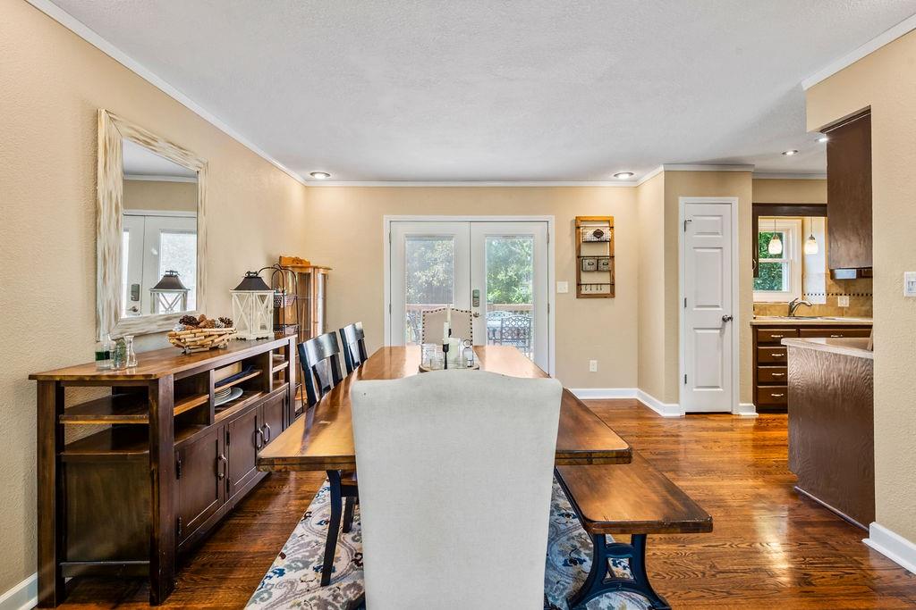 Photo 7 of 1312 Barnes Drive