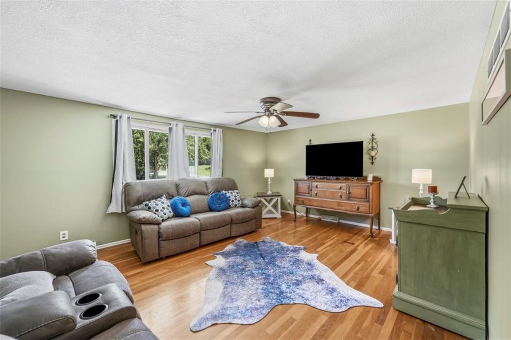Photo 5 of 6729 NE Cotter Avenue
