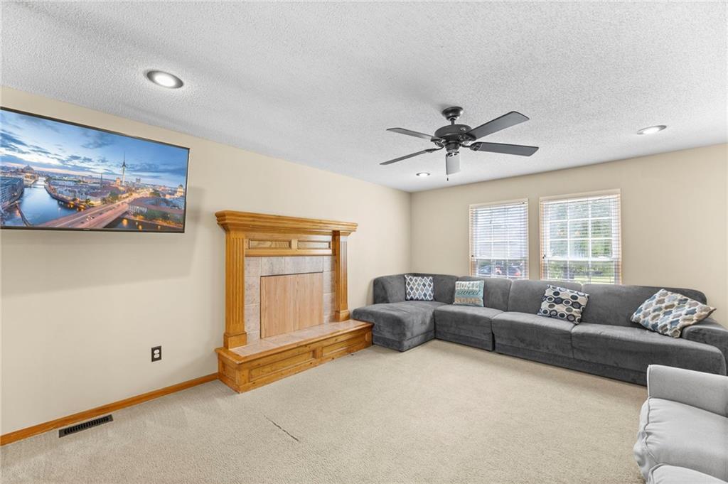 Photo 6 of 21240 W 226th Street