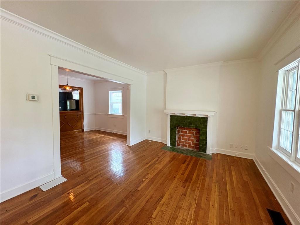 Photo 2 of 1330 E 55th Street