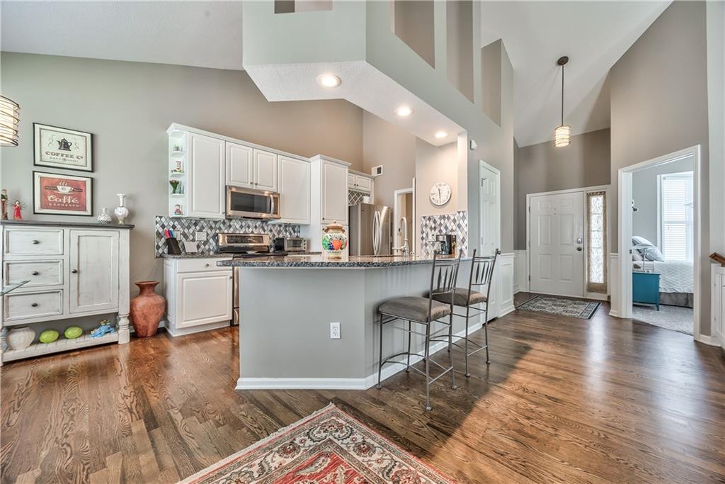 Photo 5 of 14453 W 126th Street