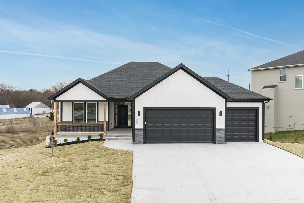 Photo of 15618 Austin Court