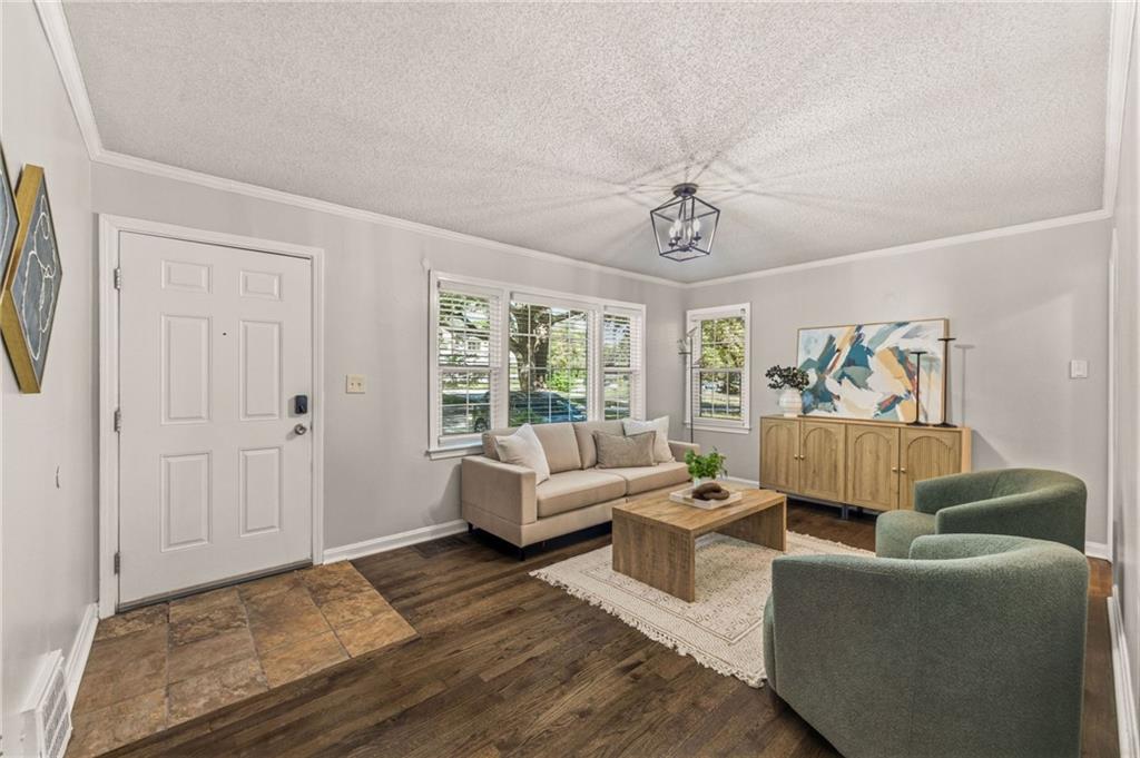 Photo 2 of 6739 Roe Avenue